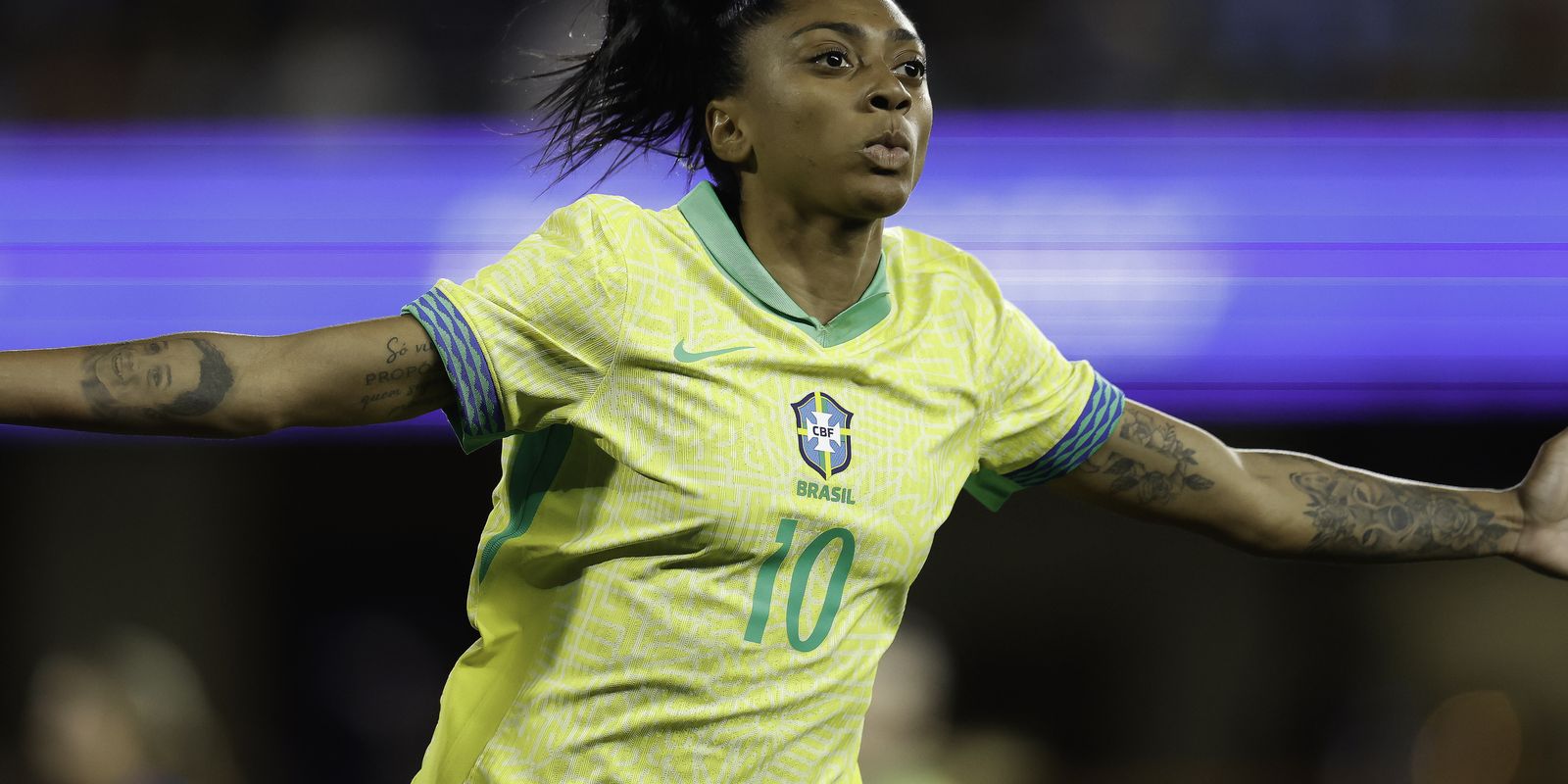 Brasil conquista vitória histórica sobre os EUA no futebol feminino